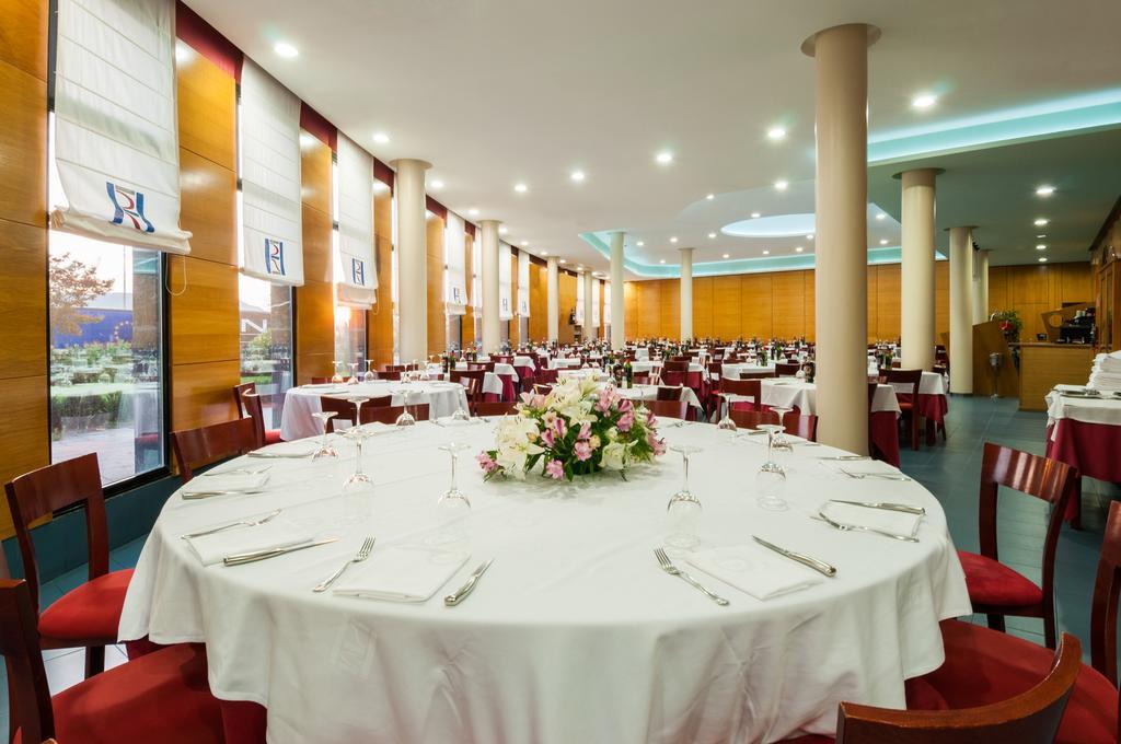 Hotel Ruta De Europa 비토리아개스테즈 외부 사진