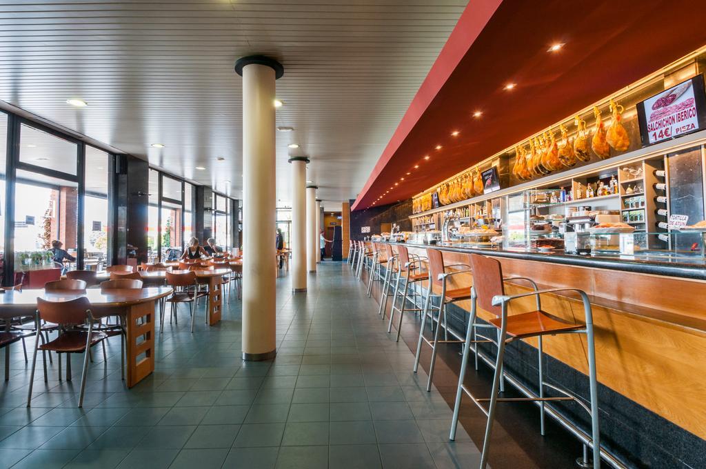 Hotel Ruta De Europa 비토리아개스테즈 외부 사진