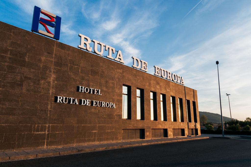 Hotel Ruta De Europa 비토리아개스테즈 외부 사진